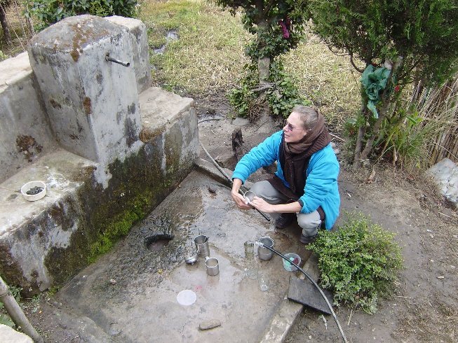 Einzige Wasserstelle in Paam